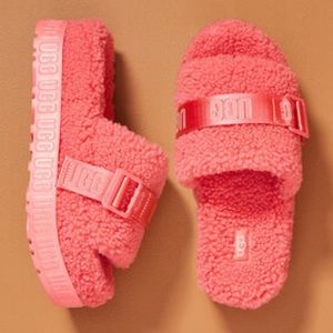 NEW UGG Fluffita Platform Slipper Slides